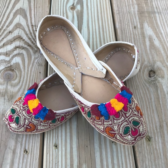 Handmade Shoes - Khussa Shoe Traditional Sandal Jutti Handmade Embr